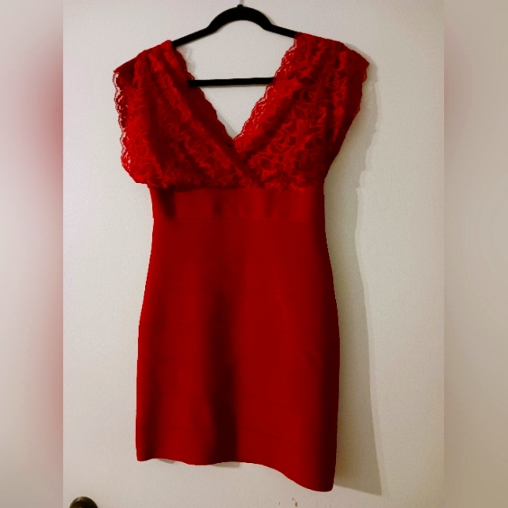 Bebe dress, red, size L